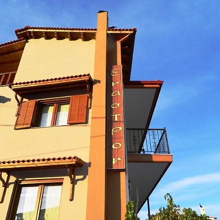 Hotel Enastron Kalavryta Esterno foto
