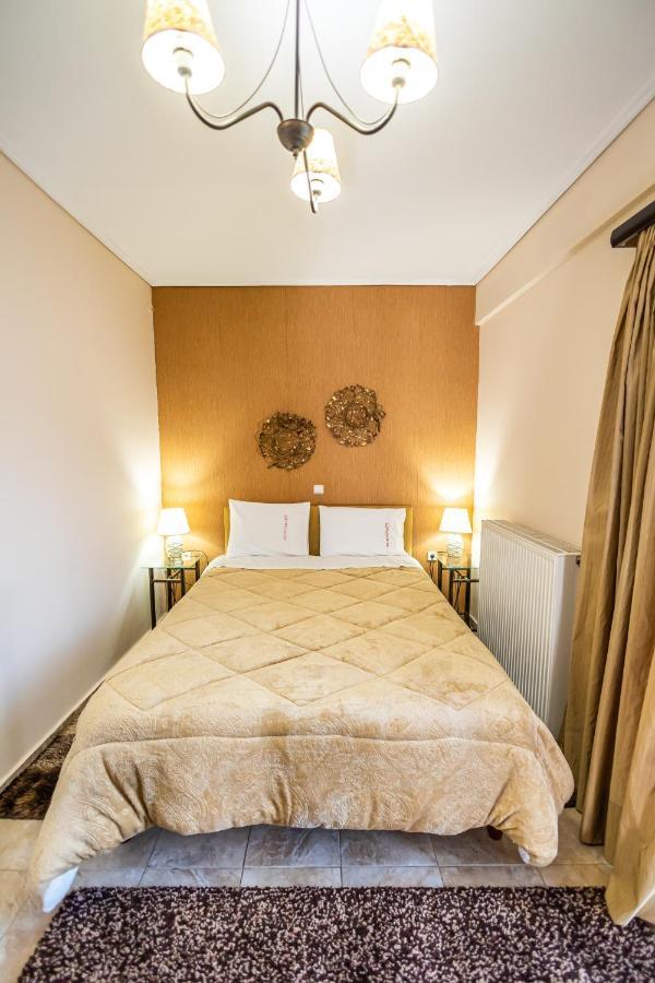 Hotel Enastron Kalavryta Esterno foto