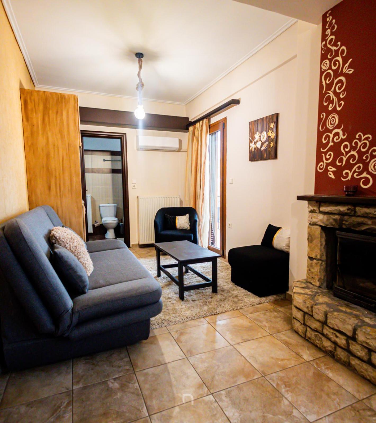 Hotel Enastron Kalavryta Esterno foto