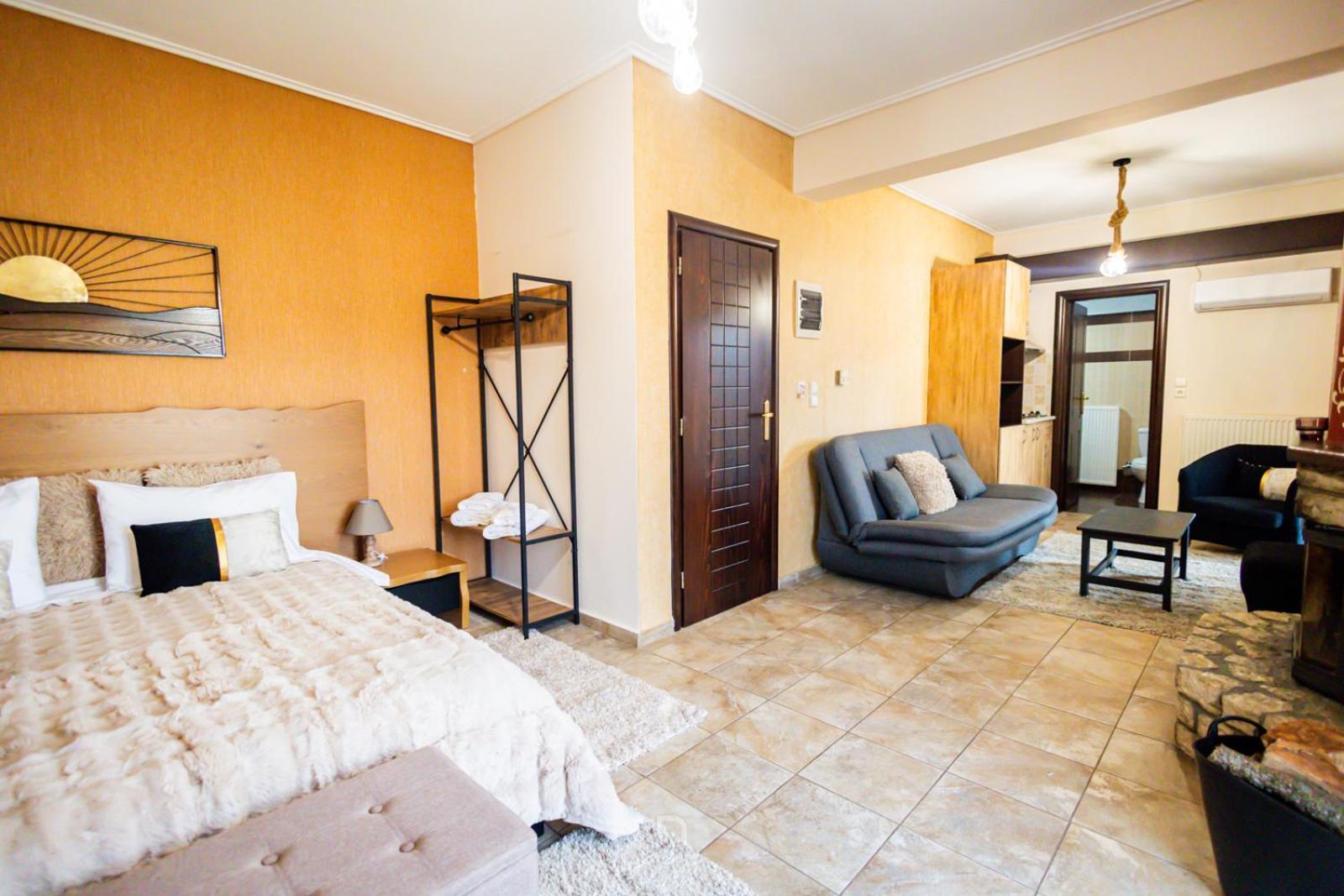 Hotel Enastron Kalavryta Esterno foto